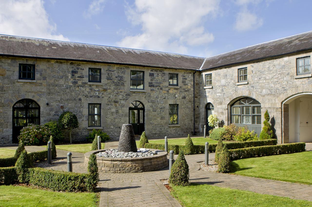 Moyvalley Hotel Self Catering Cottages Esterno foto