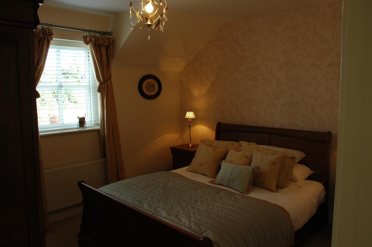 Moyvalley Hotel Self Catering Cottages Esterno foto