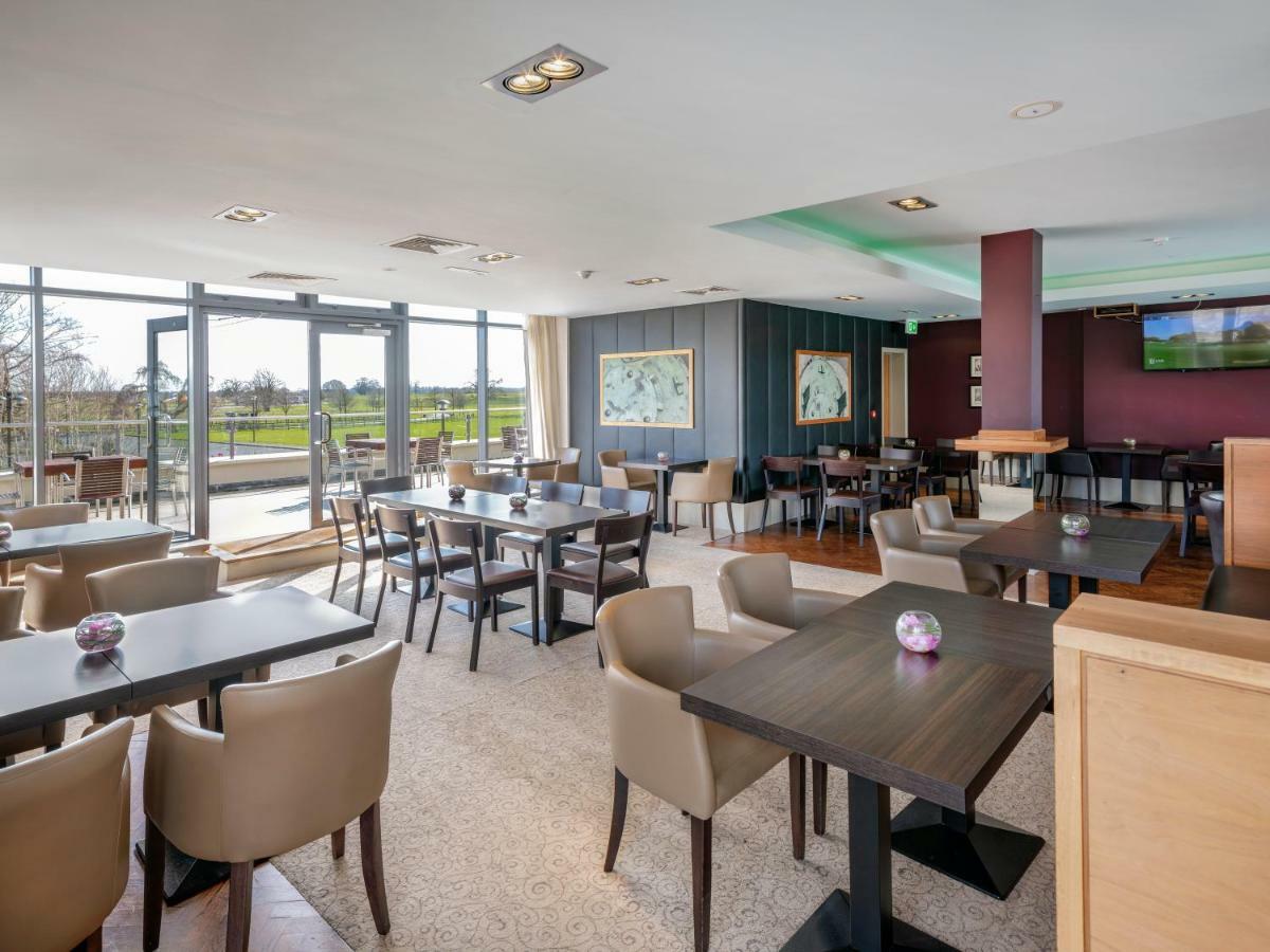 Moyvalley Hotel Self Catering Cottages Esterno foto