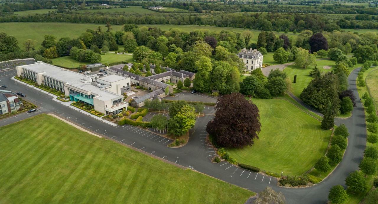 Moyvalley Hotel Self Catering Cottages Esterno foto